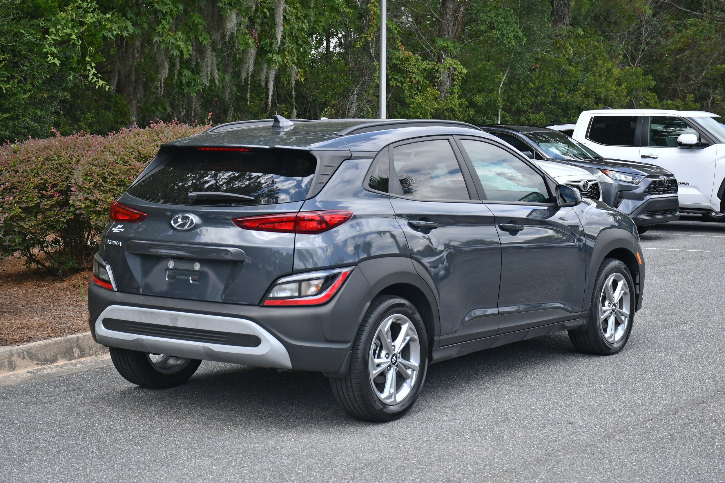 2023 Hyundai Kona SEL photo 4