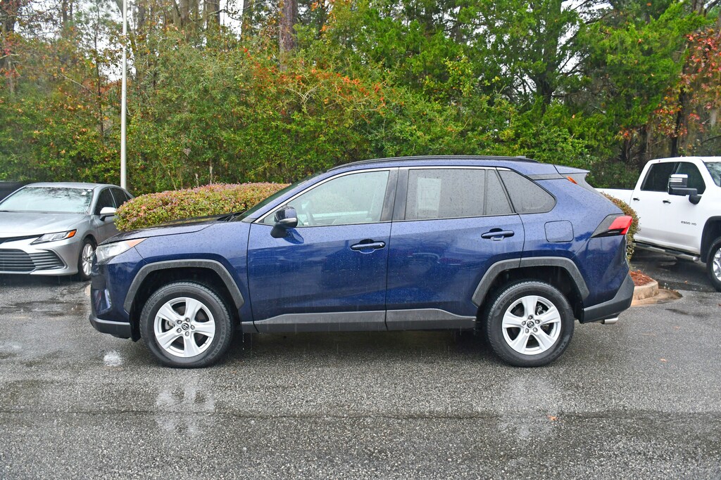 Used 2019 Toyota RAV4 XLE XLE AWD