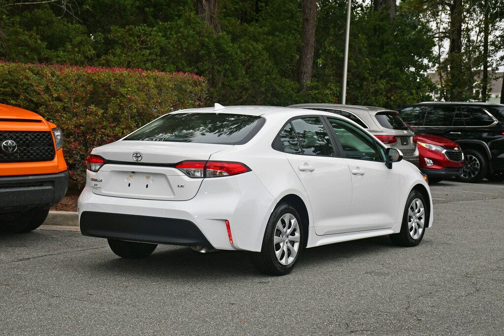 Used 2025 Toyota Corolla LE LE CVT