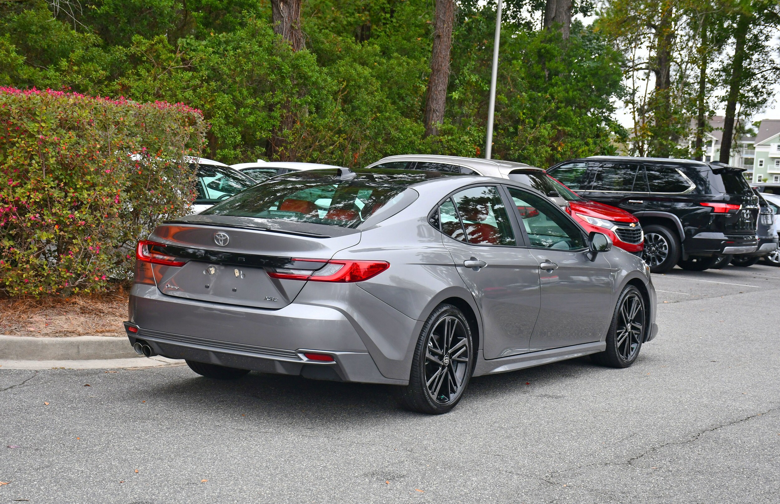 2025 Toyota Camry XSE photo 4