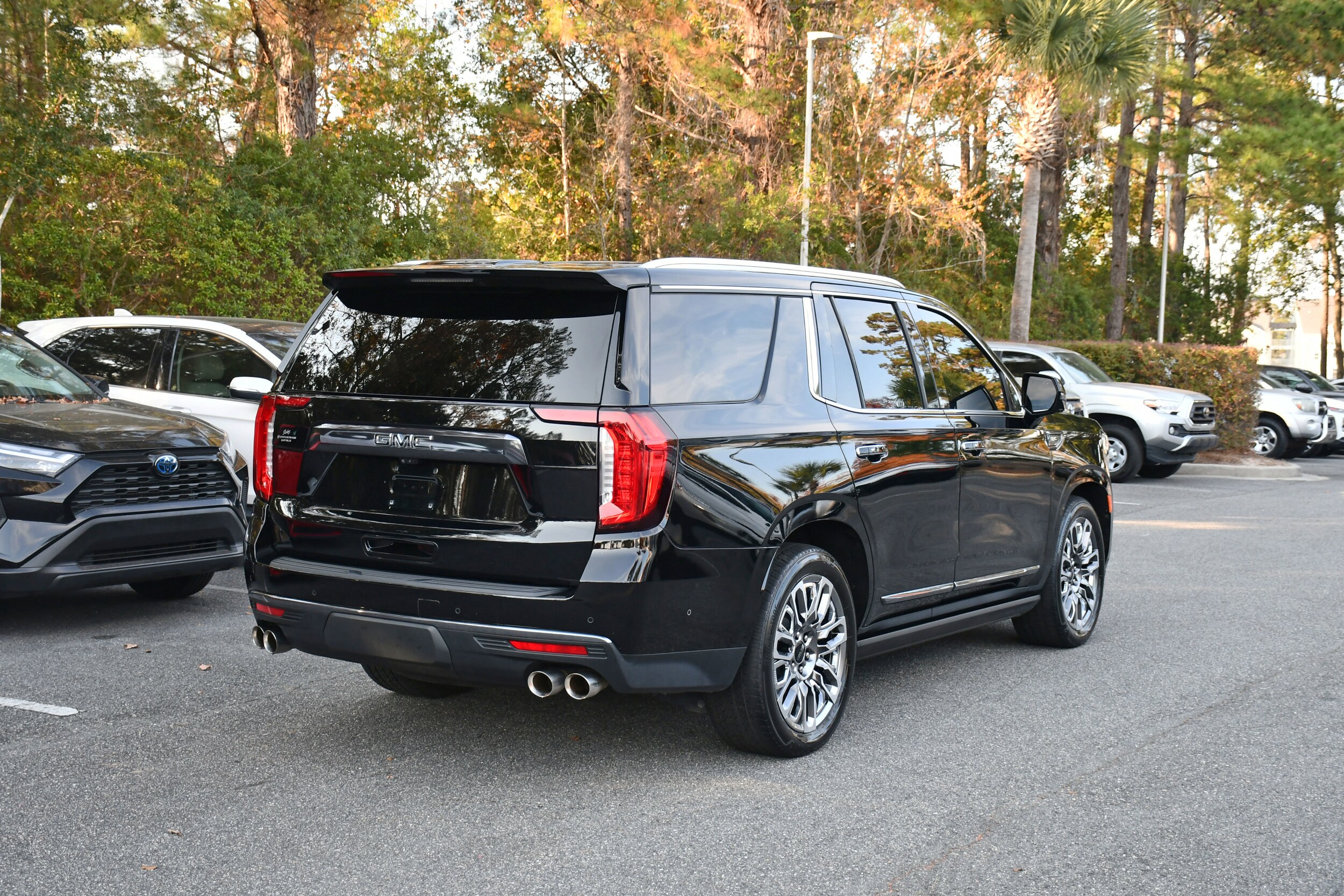 2023 Gmc Yukon Denali Ultimate photo 3
