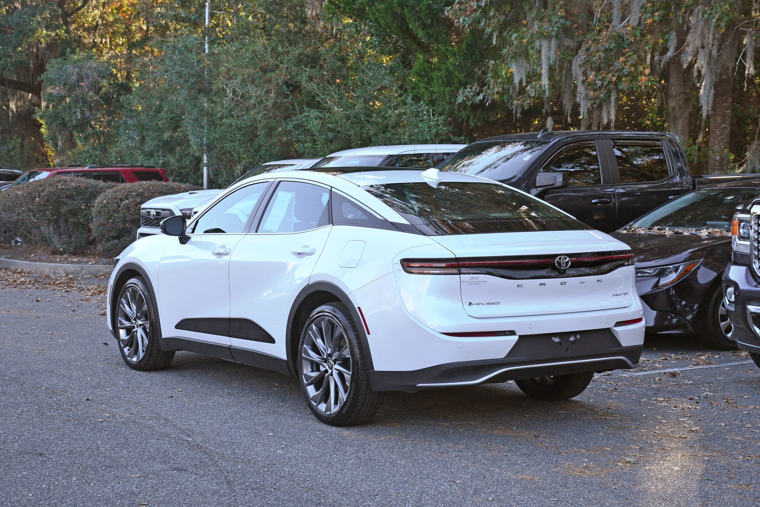 2025 Toyota Crown Limited photo 2