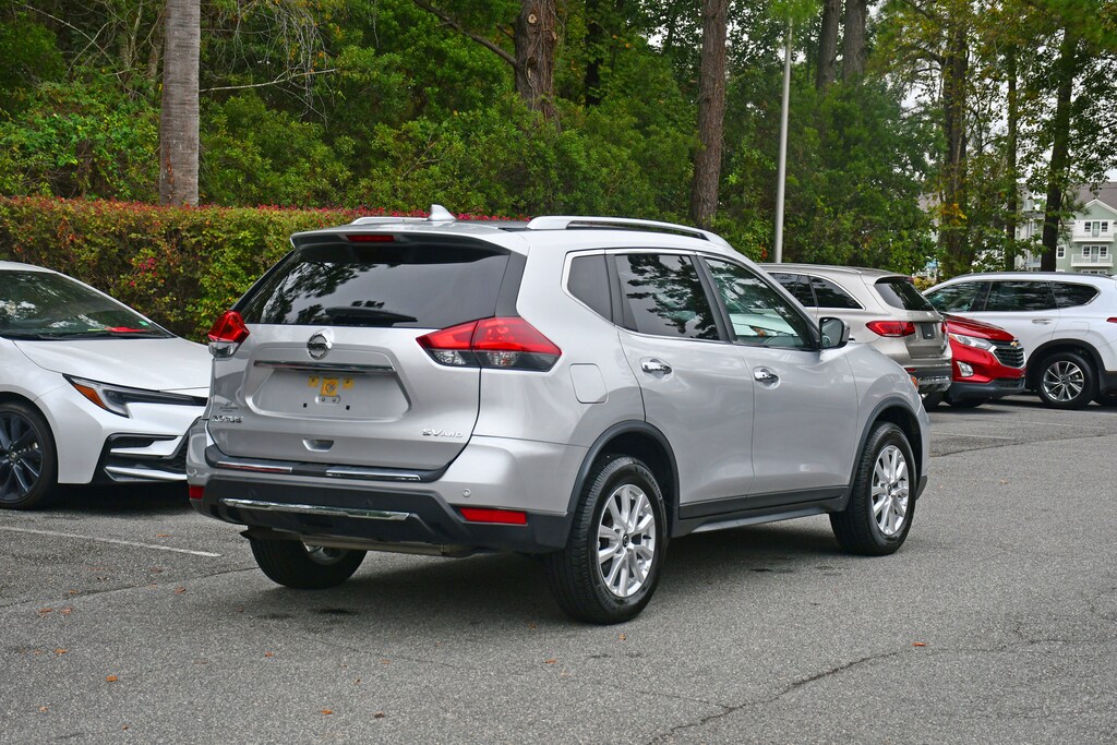 Used 2020 Nissan Rogue SV AWD SV