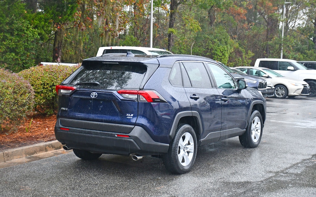Used 2019 Toyota RAV4 XLE XLE AWD