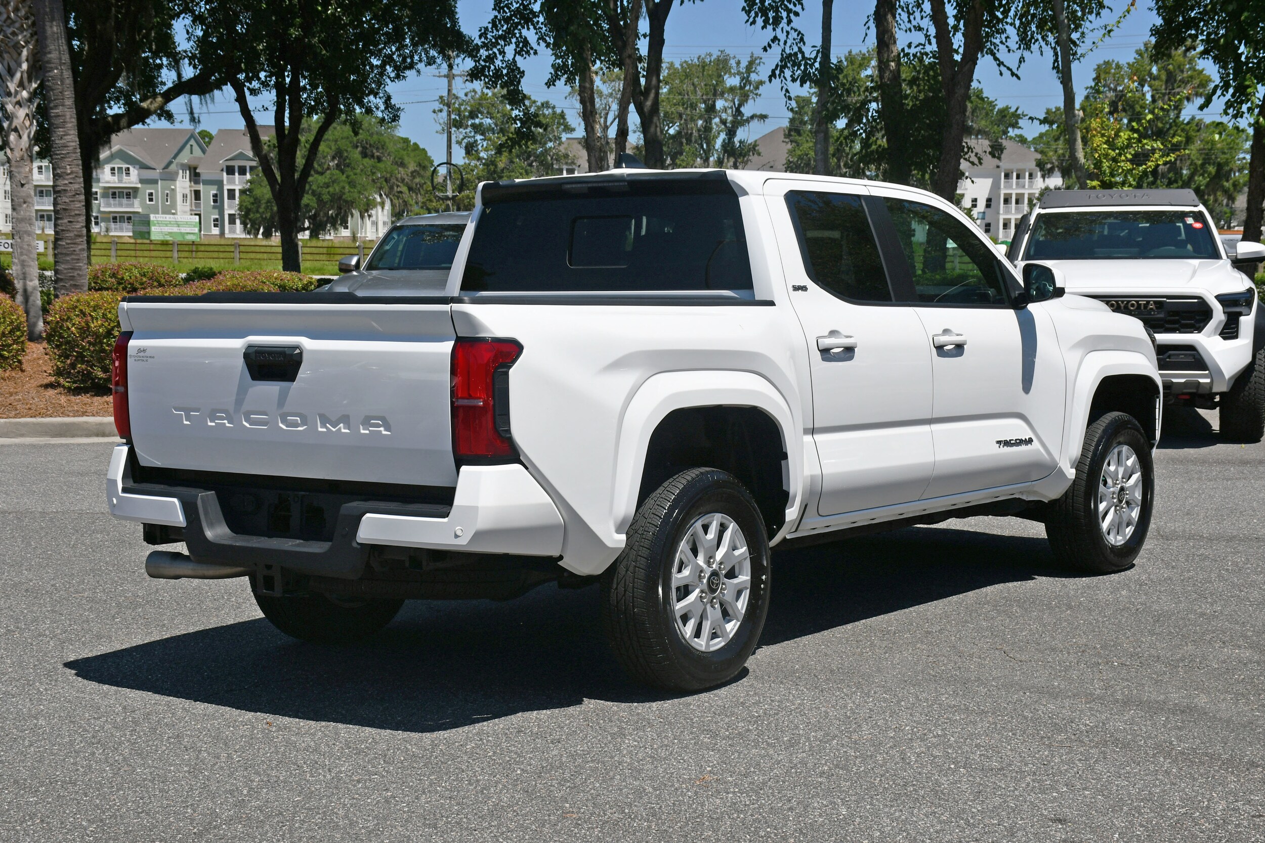 2024 Toyota Tacoma SR5 Double Cab photo 4