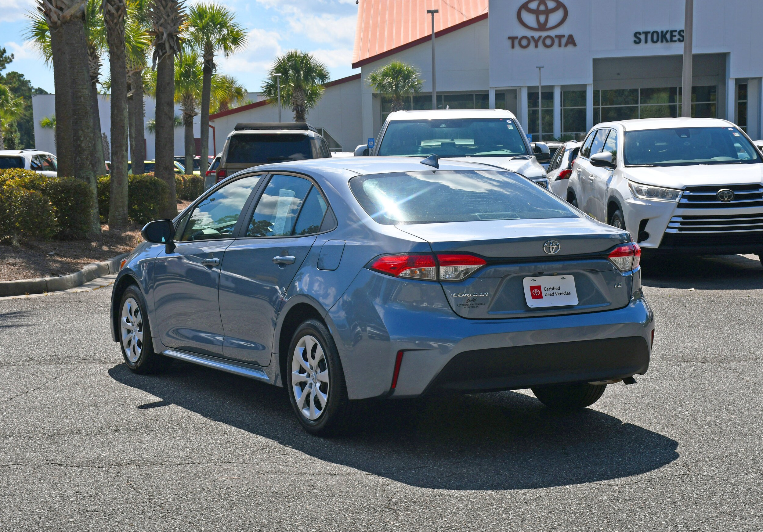 2024 Toyota Corolla LE photo 2