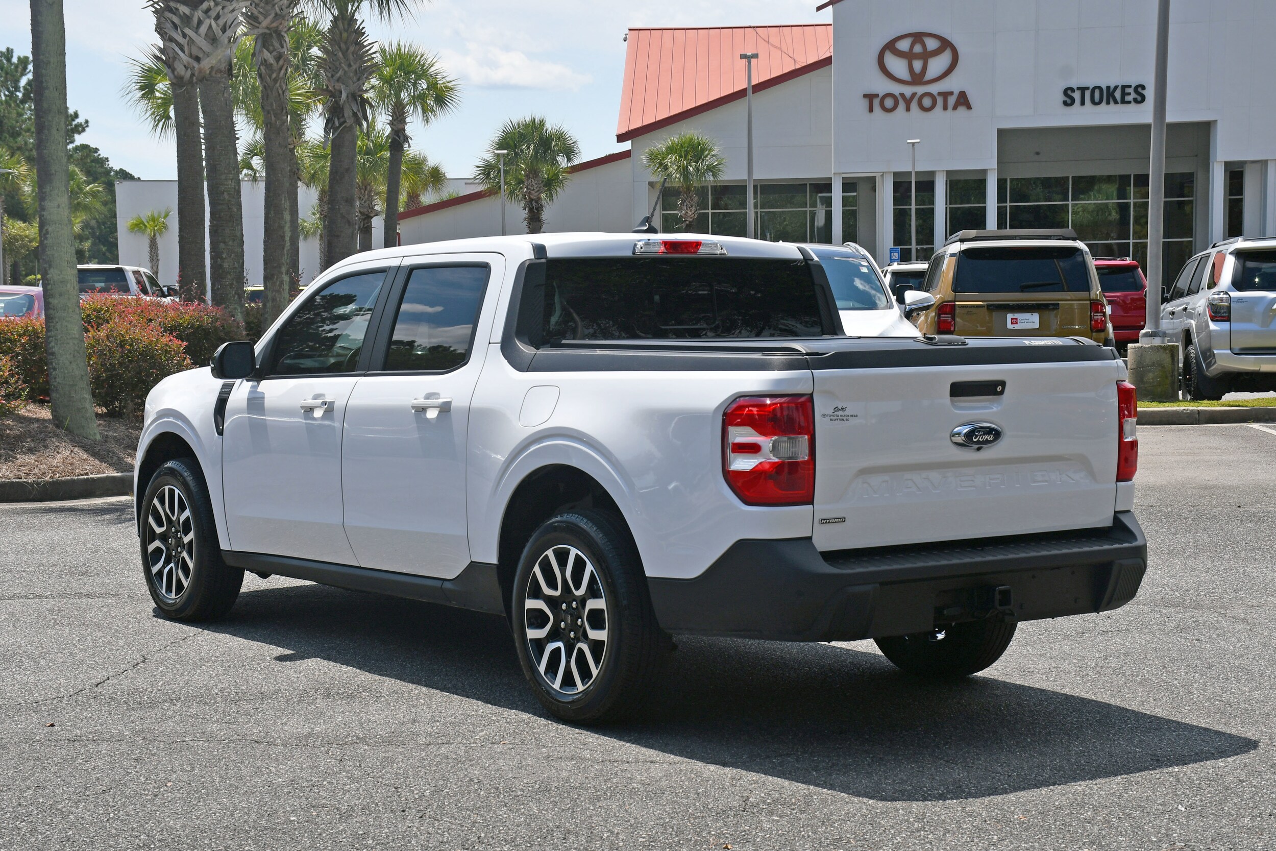 2024 Ford Maverick Lariat photo 2