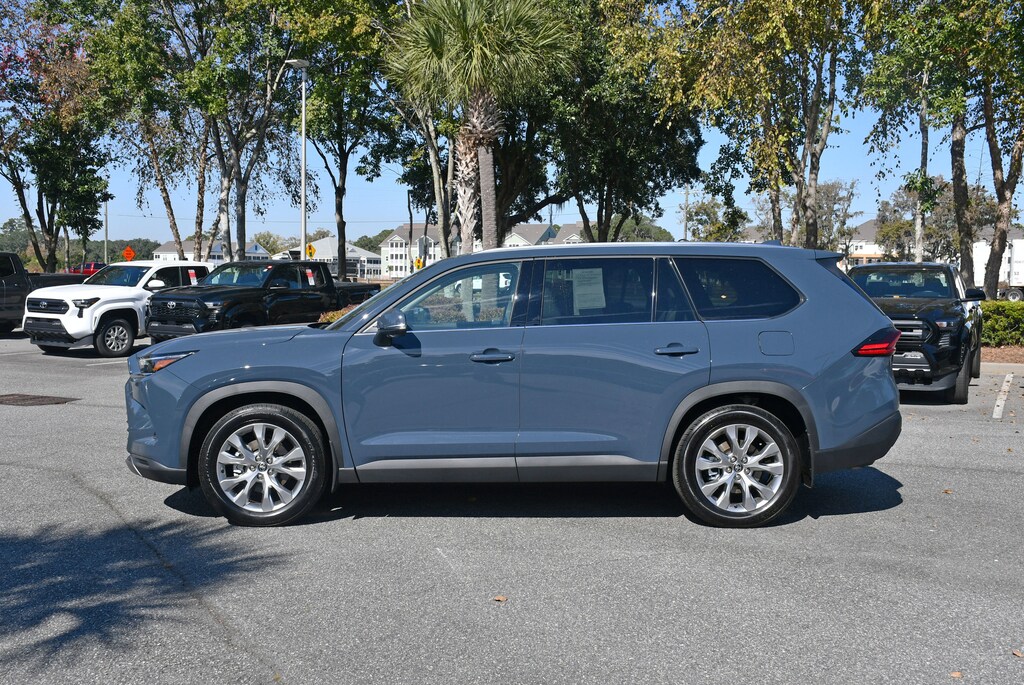 Certified 2025 Toyota Grand Highlander Limited Limited FWD