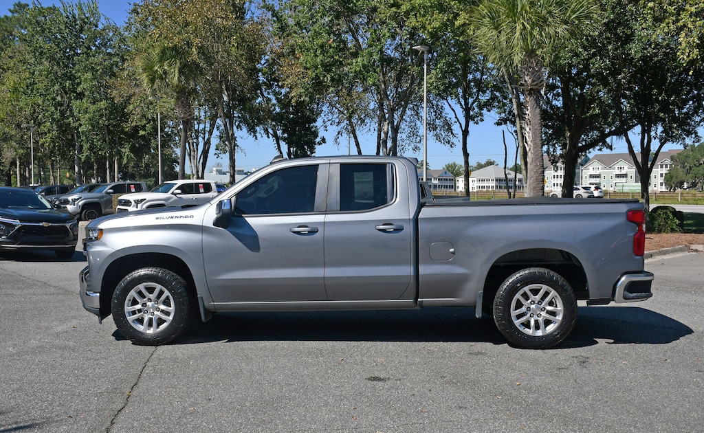 Used 2020 Chevrolet Silverado 1500 LT 2WD Double Cab 147 LT
