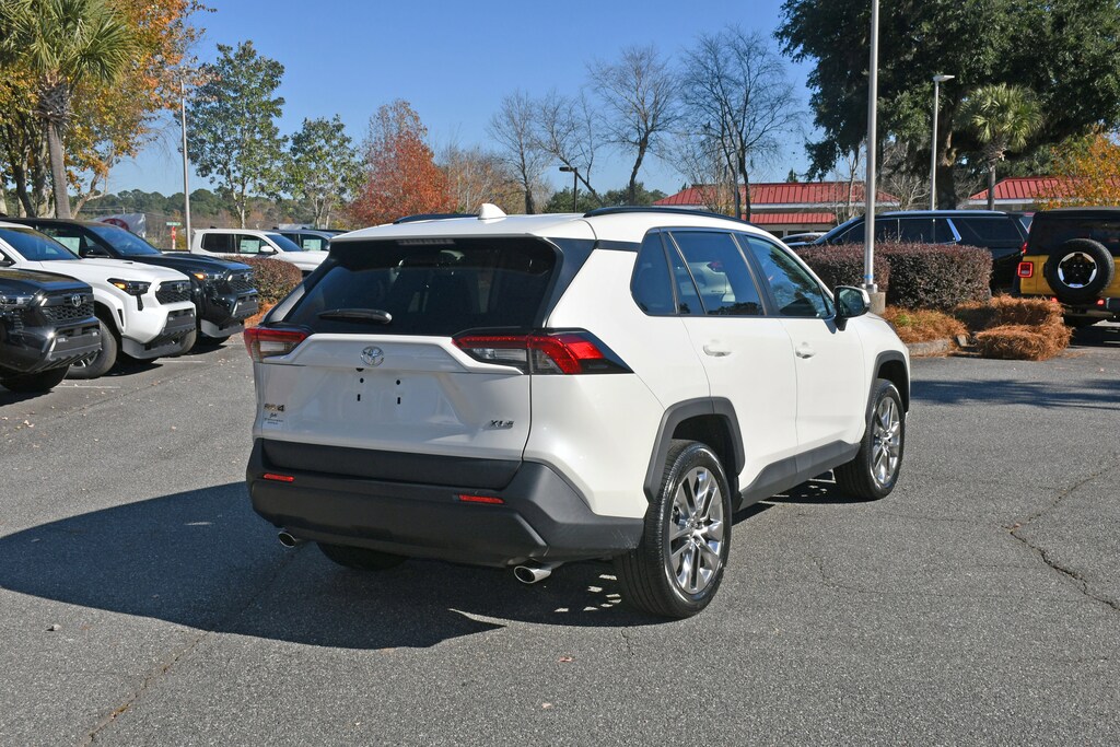 Used 2021 Toyota RAV4 XLE Premium XLE Premium FWD