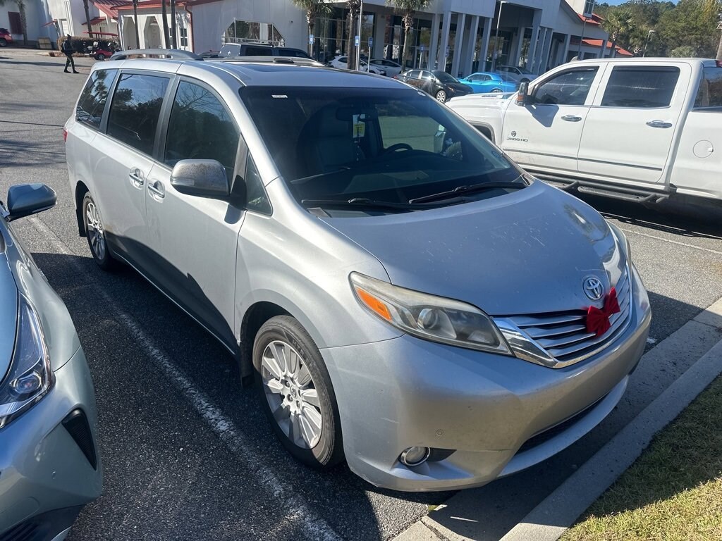 Used 2015 Toyota Sienna Ltd Van
