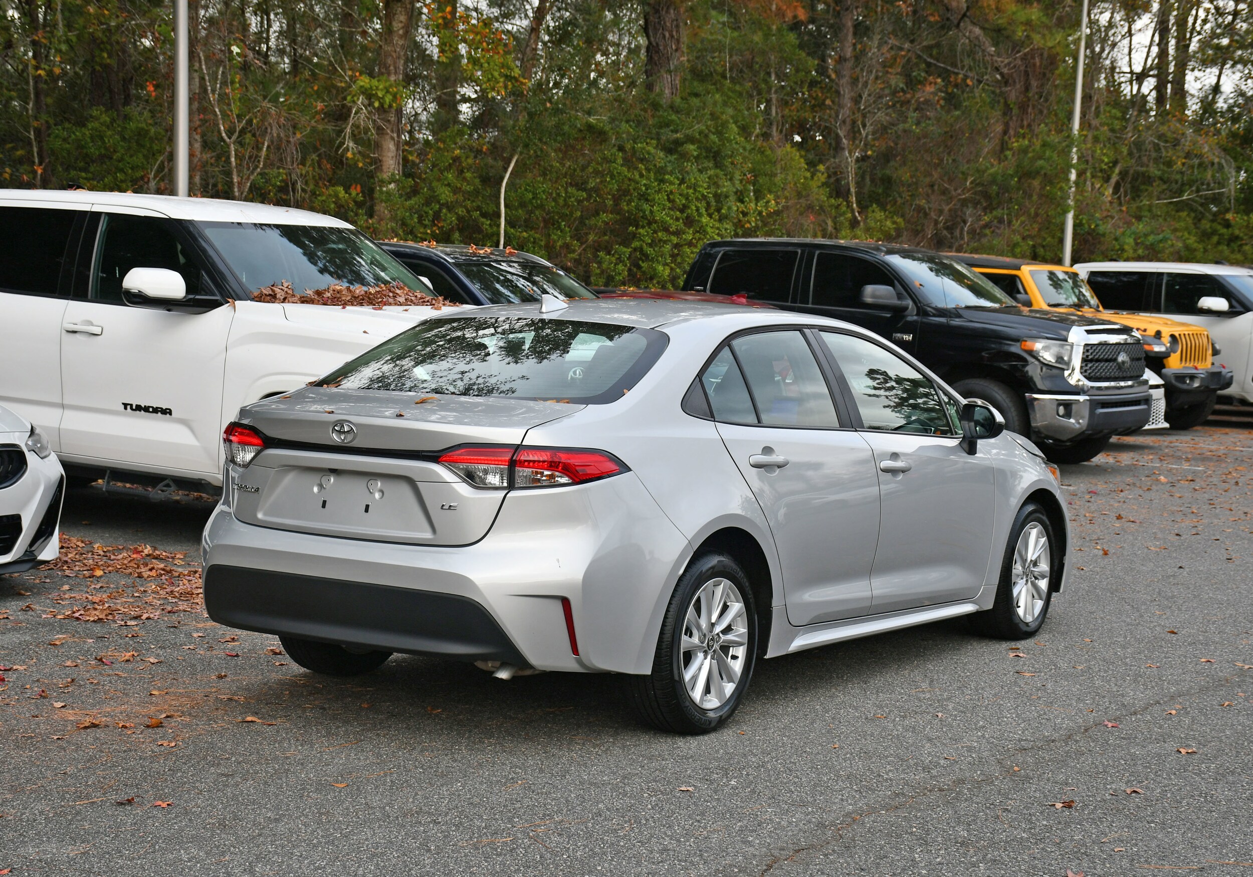 2023 Toyota Corolla LE photo 4