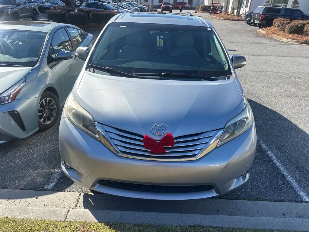 Used 2015 Toyota Sienna Ltd Van