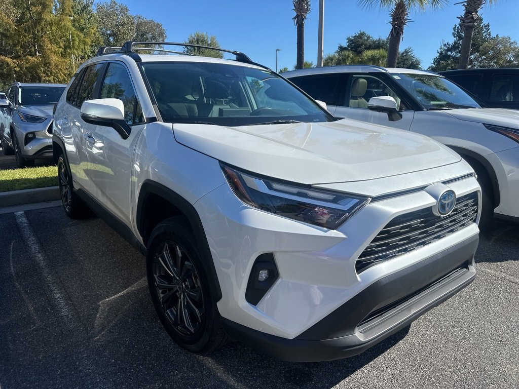 2023 Toyota RAV4 Hybrid XLE Premium photo 2