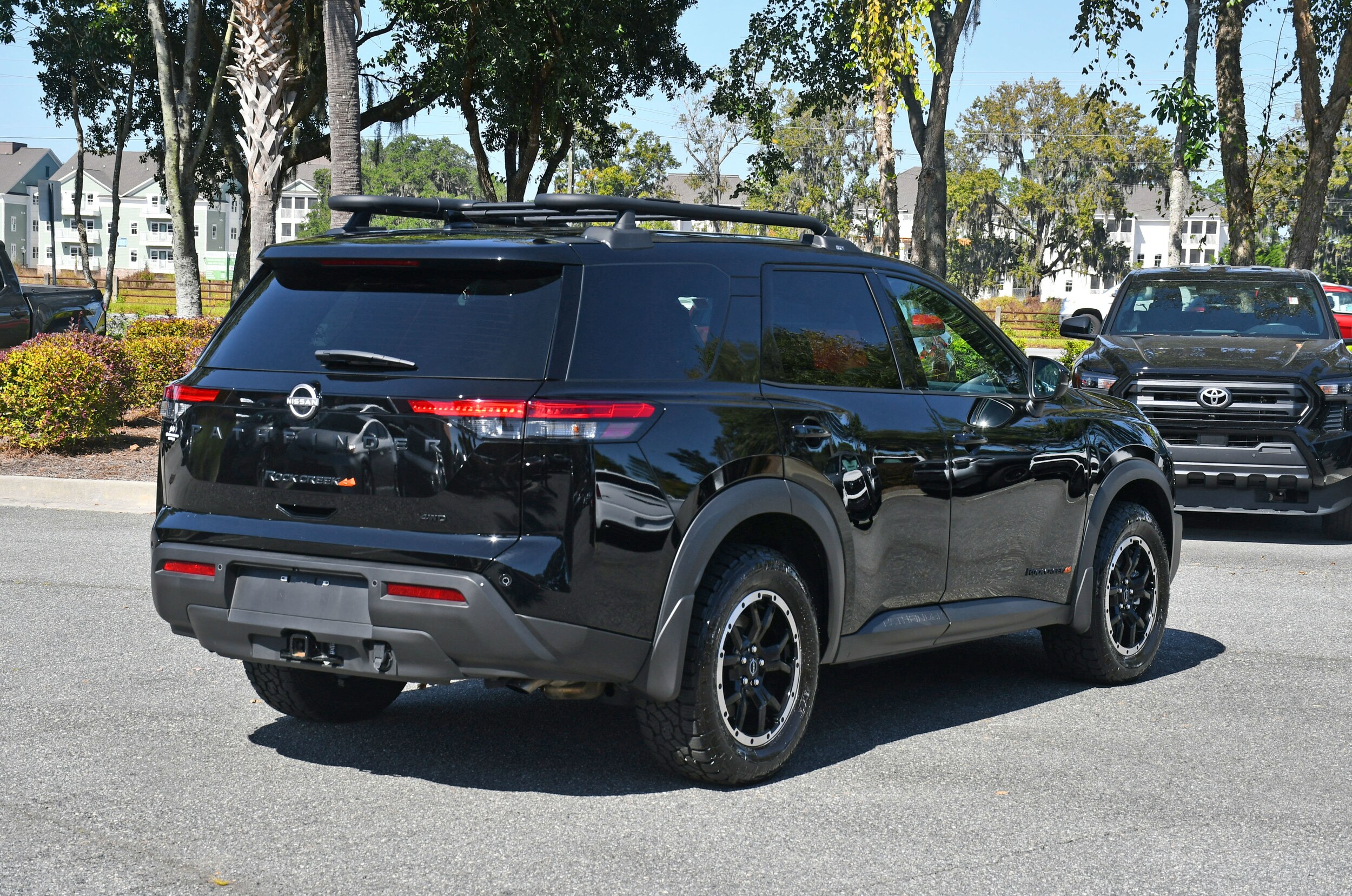 2025 Nissan Pathfinder Rock Creek photo 3