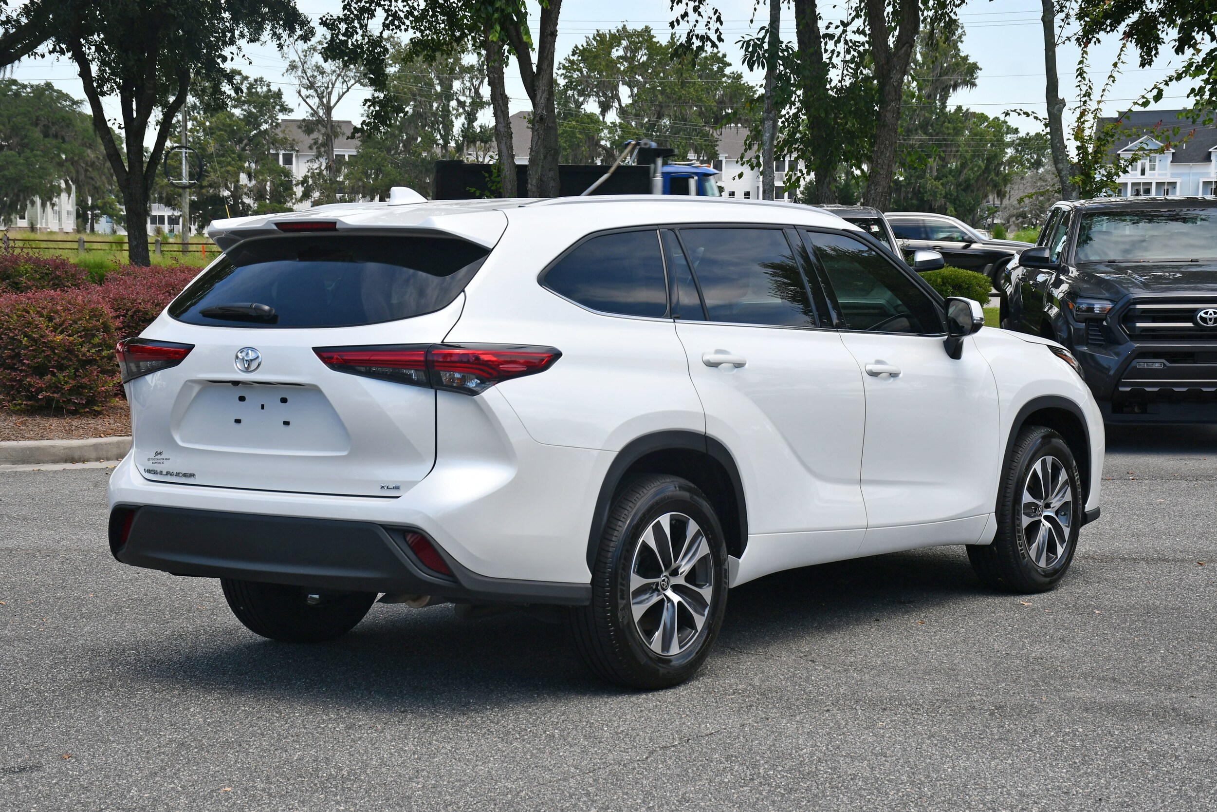 2024 Toyota Sienna XLE photo 4