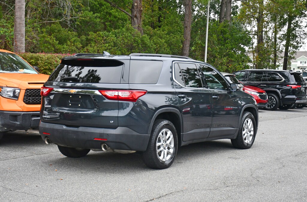 Used 2019 Chevrolet Traverse LT Cloth FWD  LT Cloth w/1LT