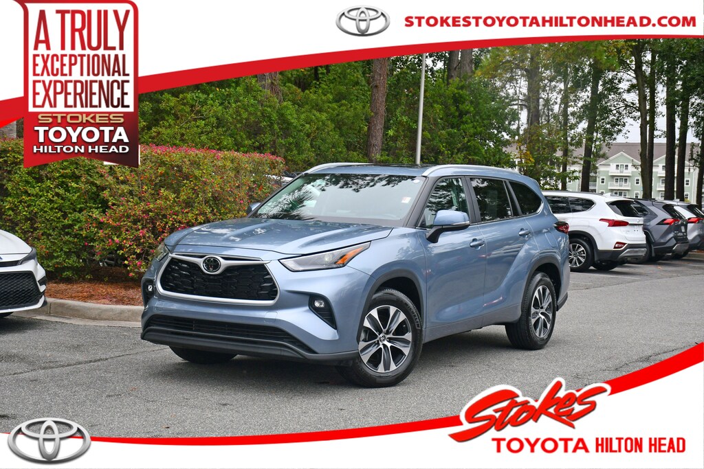 Used 2024 Toyota Highlander XLE XLE FWD