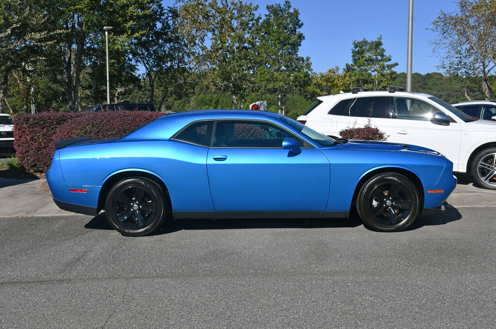 Used 2023 Dodge Challenger SXT SXT RWD