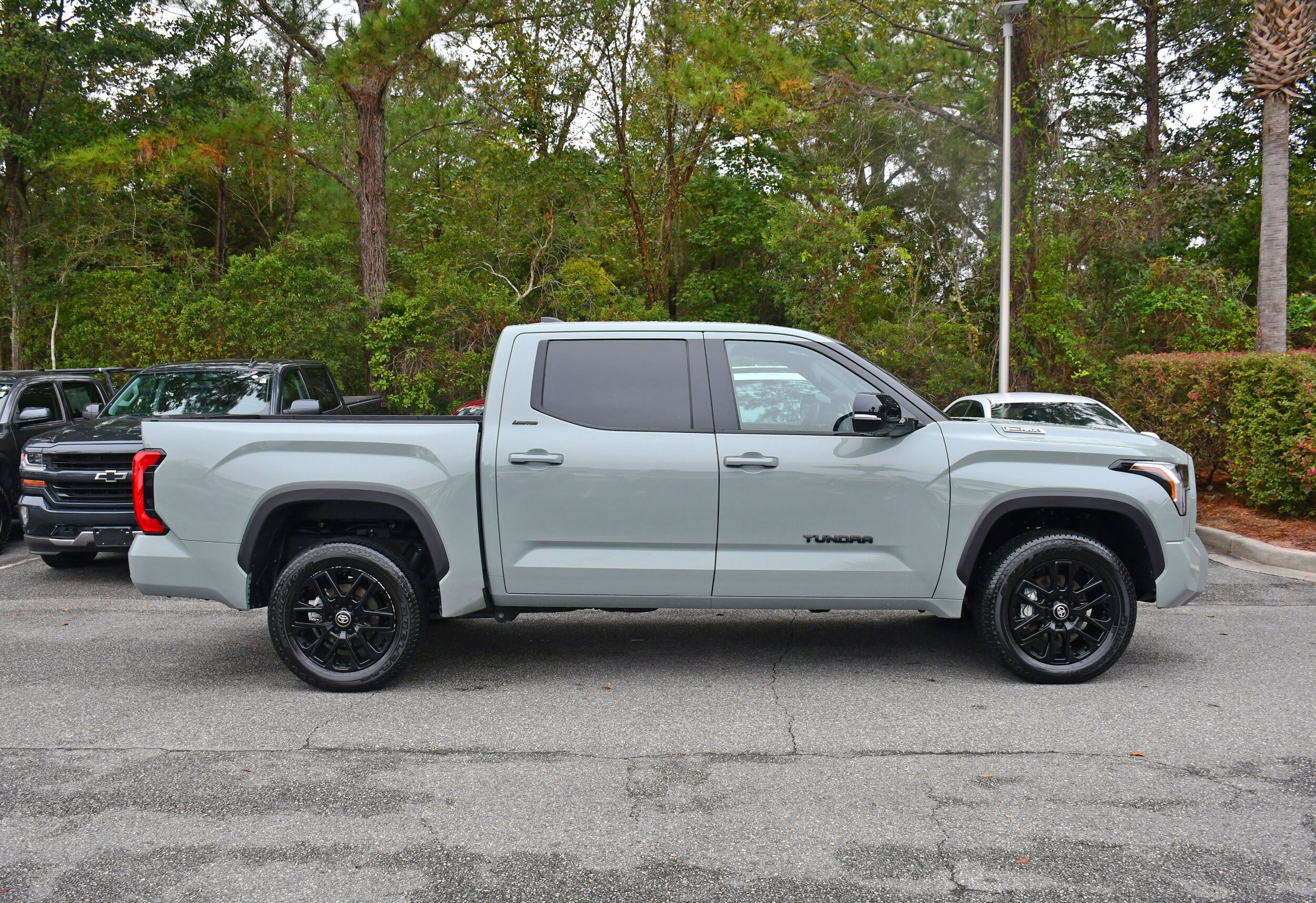 2025 Toyota Tundra 1794 Edition CrewMax photo 4