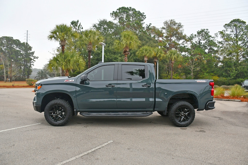 Used 2025 Chevrolet Silverado 1500 Custom Trail Boss 4WD Crew Cab 147 Custom Trail Boss