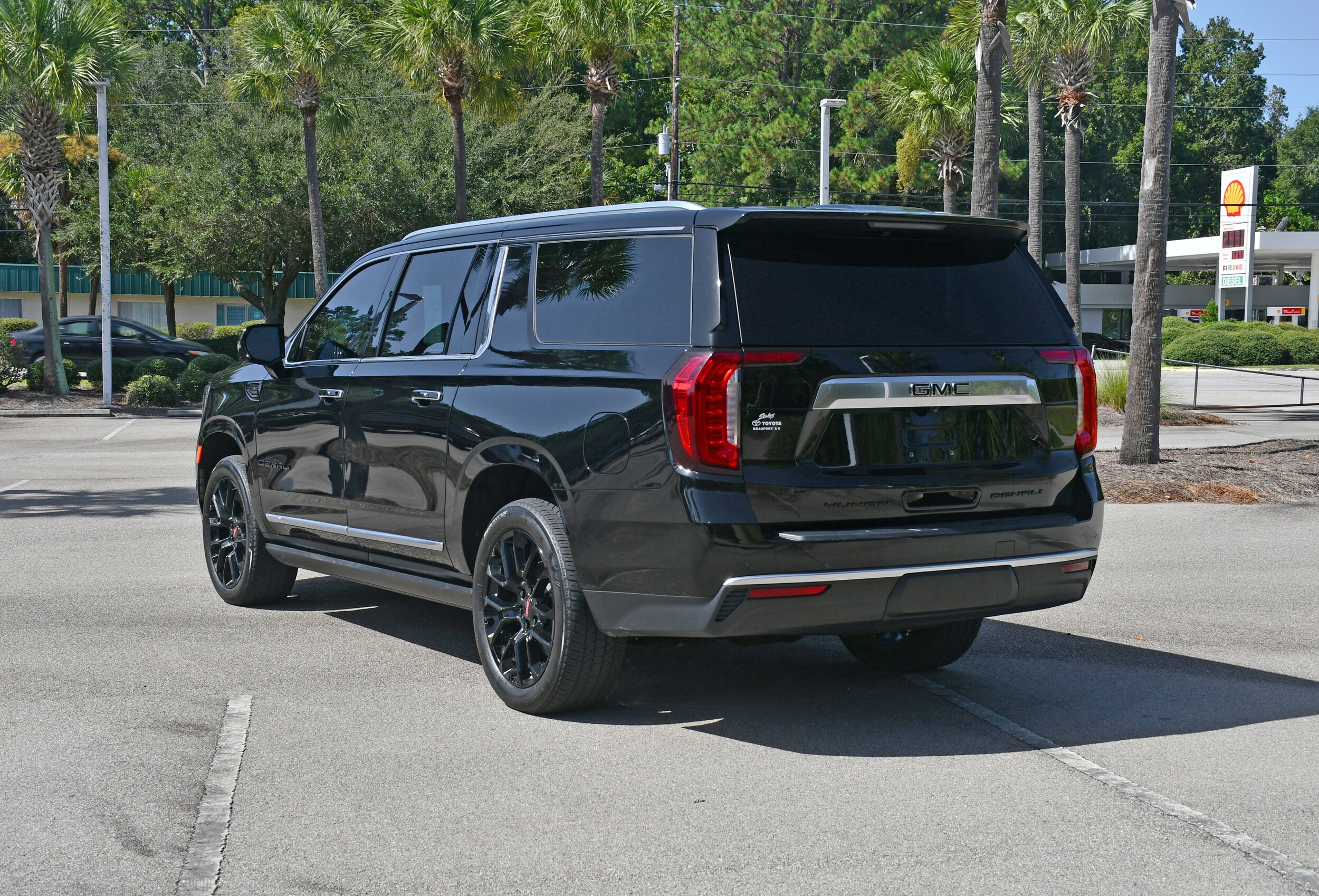 2022 Gmc Yukon XL Denali photo 3