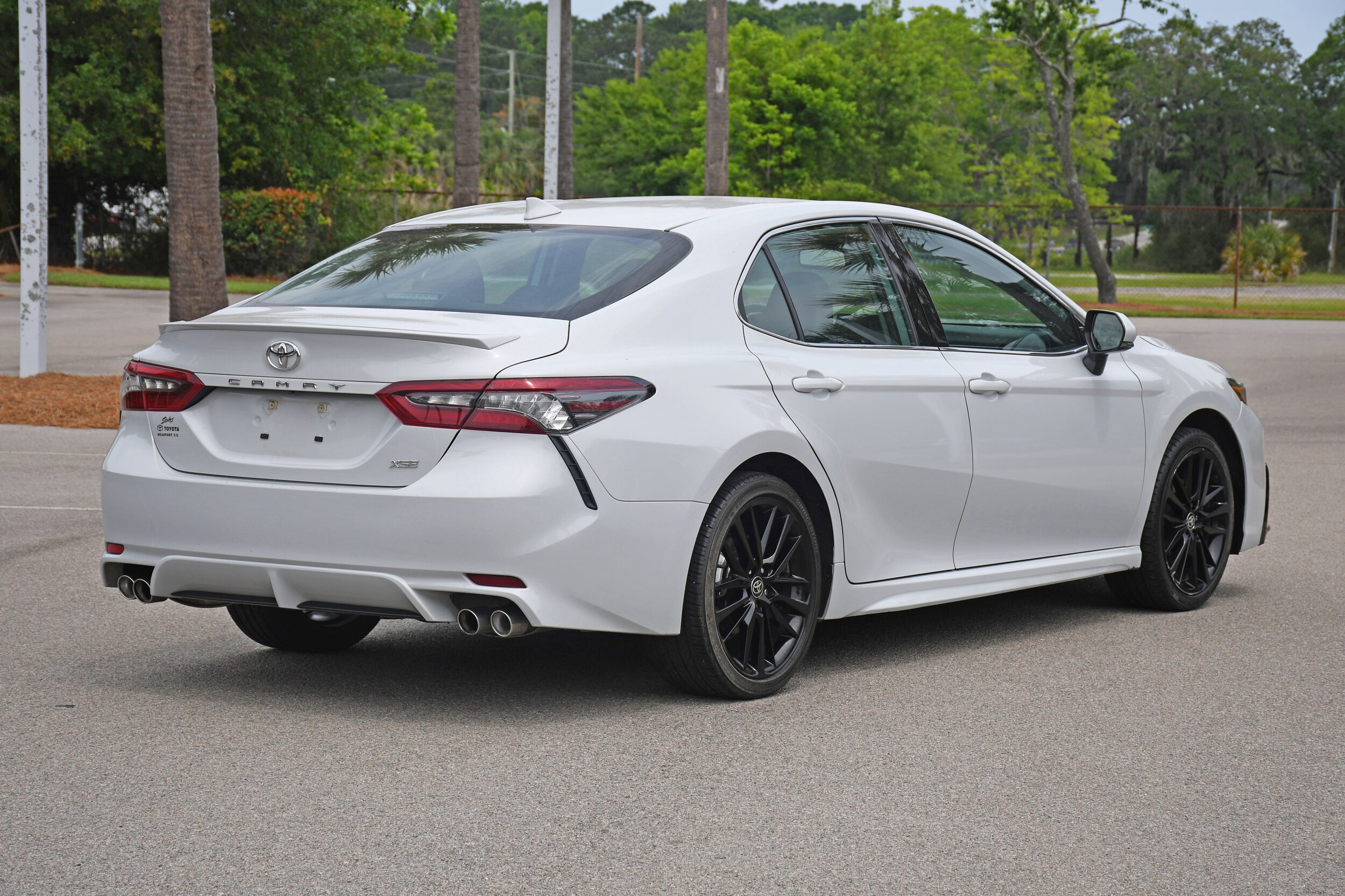 2023 Toyota Camry XSE photo 3