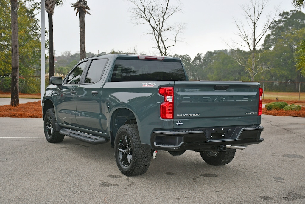 Used 2025 Chevrolet Silverado 1500 Custom Trail Boss 4WD Crew Cab 147 Custom Trail Boss