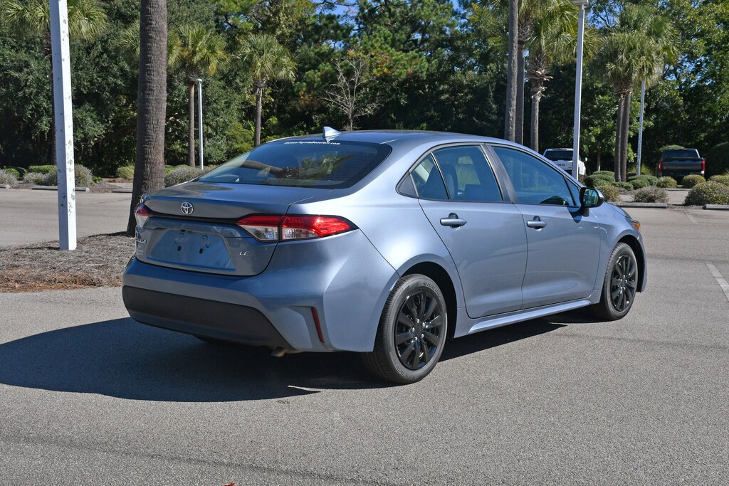 Used 2024 Toyota Corolla LE LE CVT