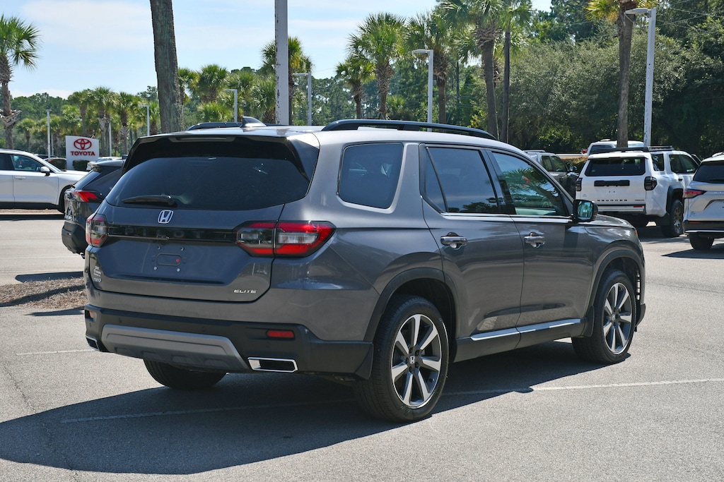 Used 2025 Honda Pilot Elite Elite AWD