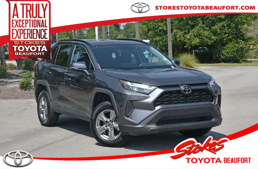 Used 2022 Toyota RAV4 XLE XLE FWD