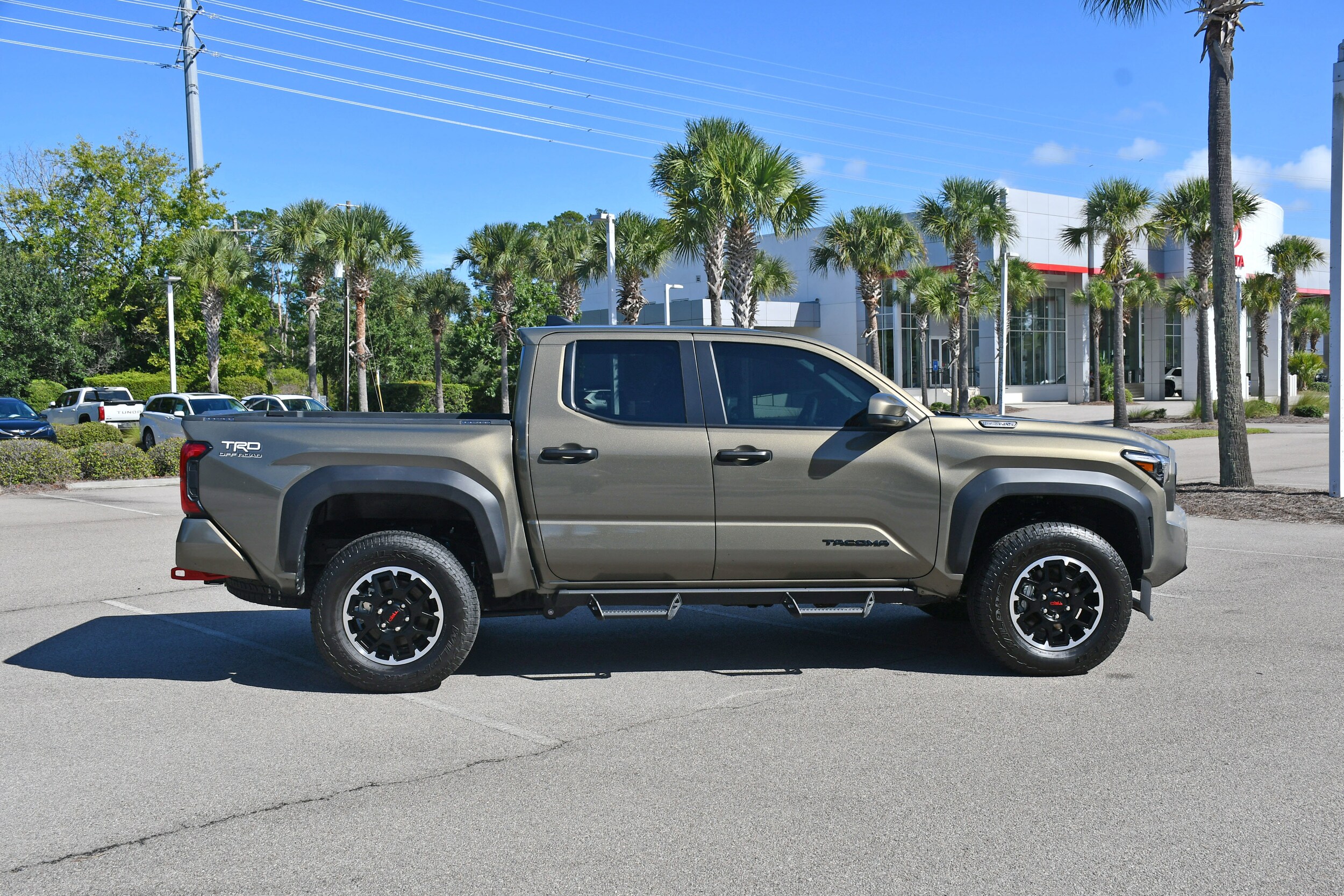 2025 Toyota Tacoma Limited Double Cab photo 2