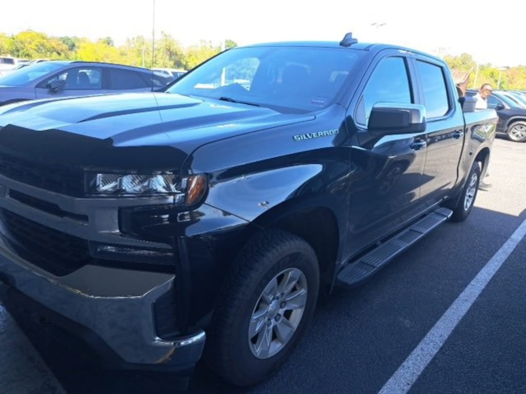 Used 2021 Chevrolet Silverado 1500 LT Truck Crew Cab