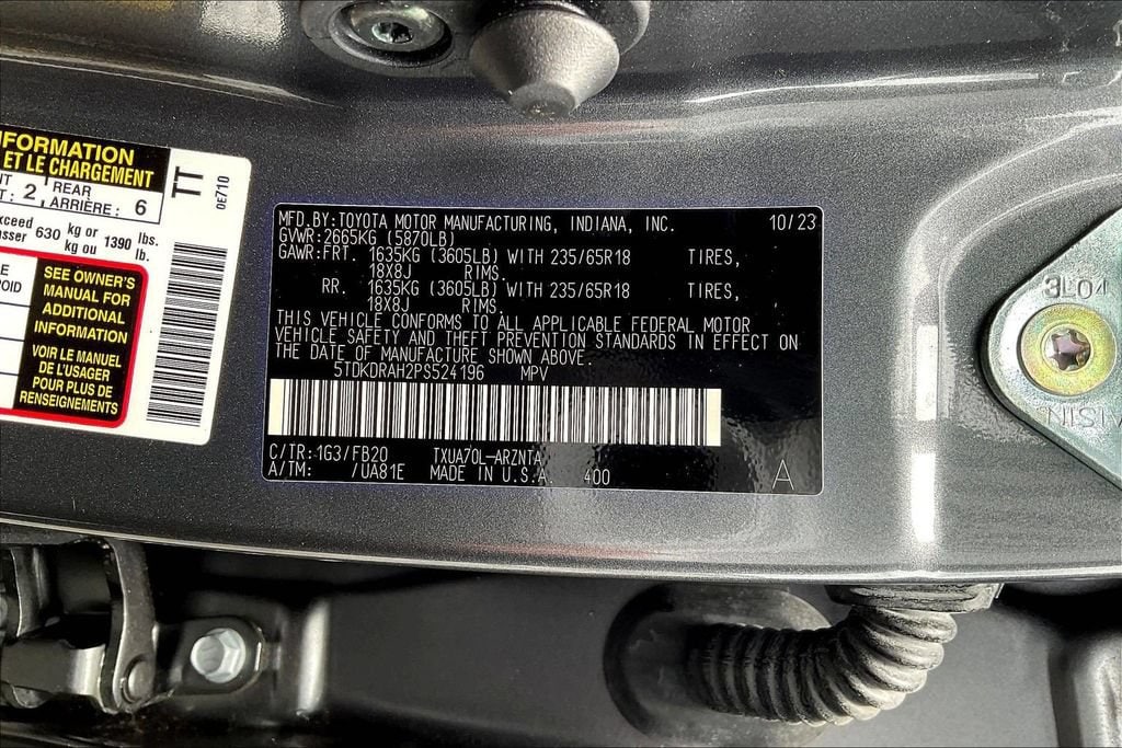 2023 Toyota Highlander L - Photo 21