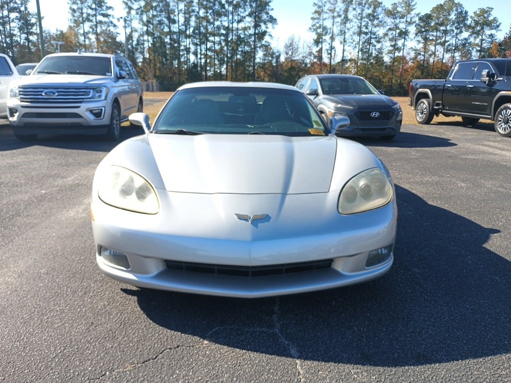 2005 Chevrolet Corvette Base photo 3