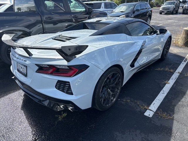 2023 Chevrolet Corvette Stingray 2LT photo 2
