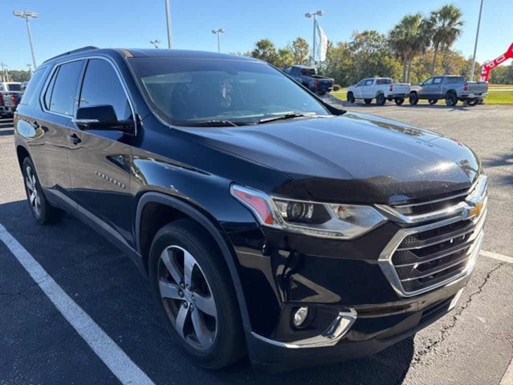 Used 2020 Chevrolet Traverse LT Leather SUV