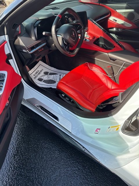 2023 Chevrolet Corvette Stingray 2LT photo 4