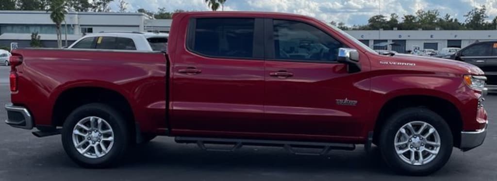 Used 2023 Chevrolet Silverado 1500 LT Truck Crew Cab
