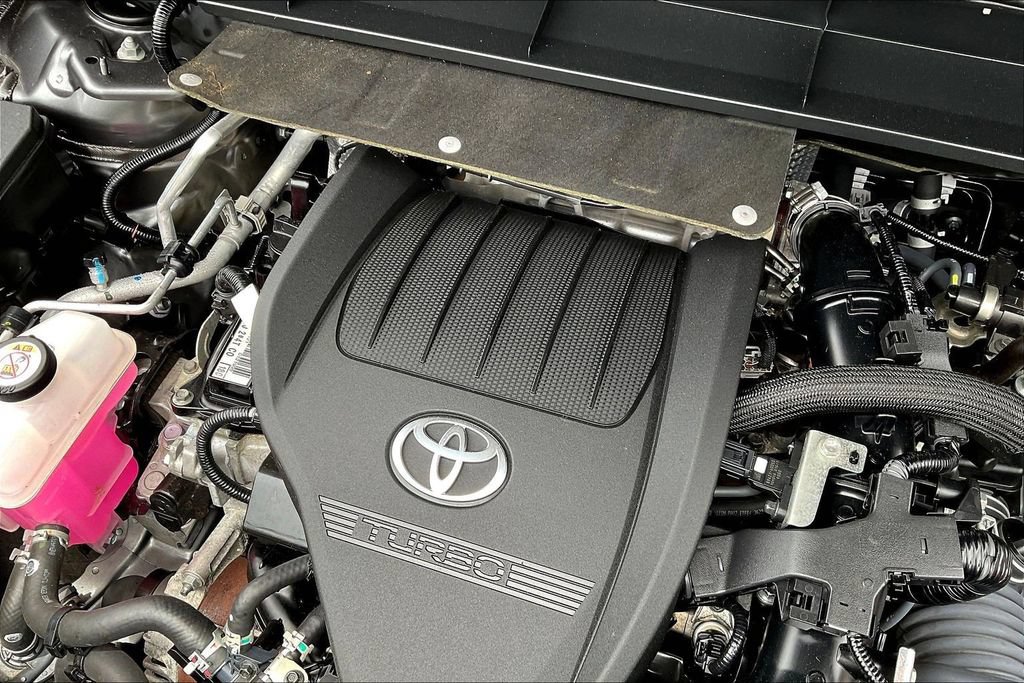 2023 Toyota Highlander L - Photo 32