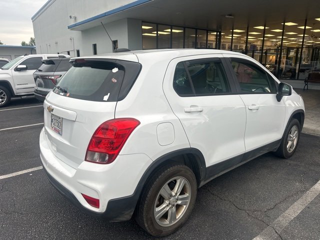 2018 Chevrolet Trax LS photo 3
