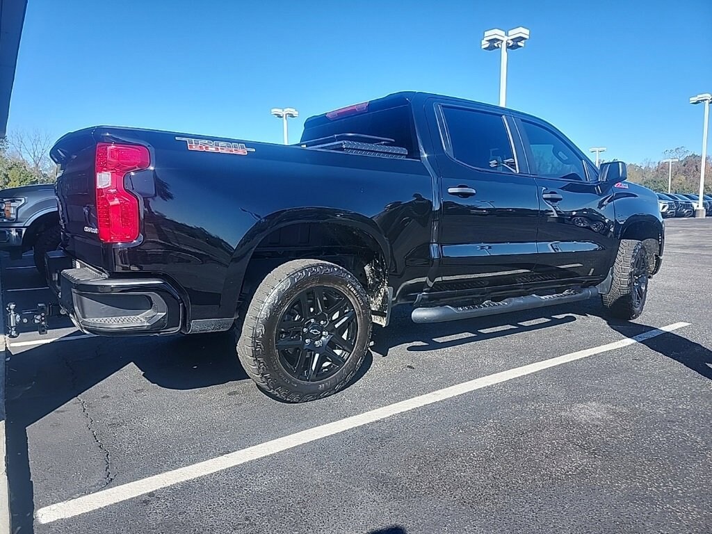Used 2025 Chevrolet Silverado 1500 Custom Trail Boss Truck Crew Cab