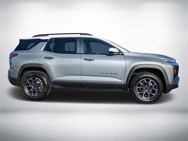 2025 Chevrolet Equinox ACTIV photo 2