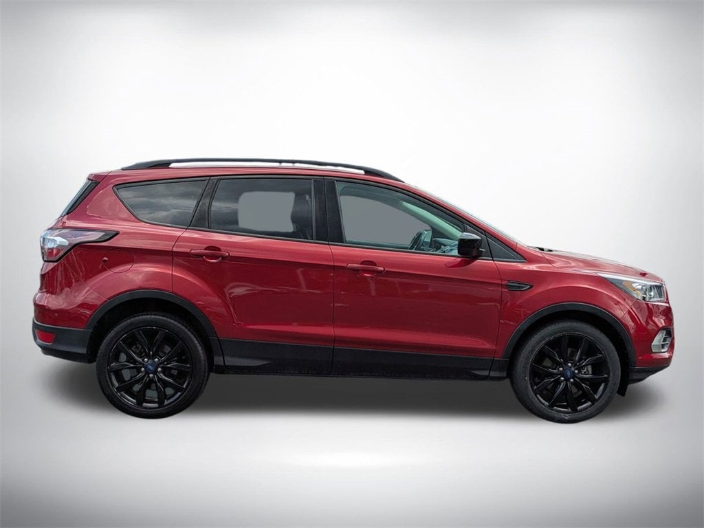 Used 2018 Ford Escape SE SUV