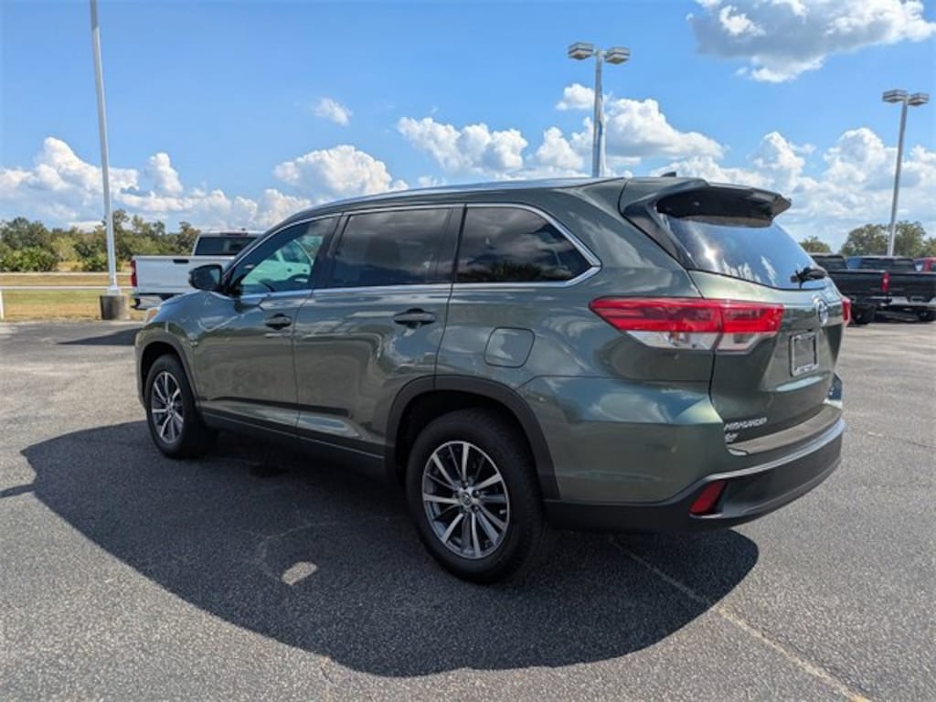 Used 2018 Toyota Highlander XLE SUV