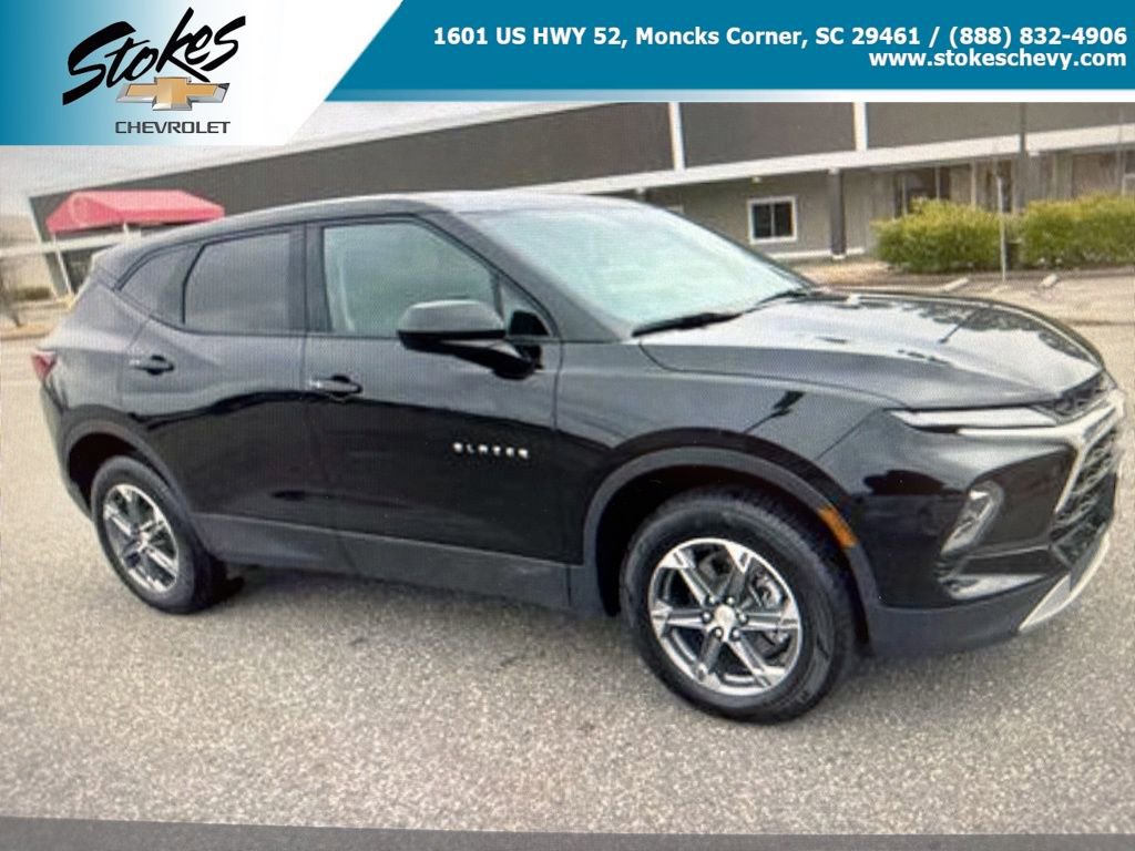 2023 Chevrolet Blazer 2.0T 2LT FWD's photo