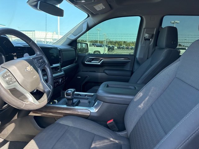 2022 Chevrolet Silverado 1500 RST photo 3
