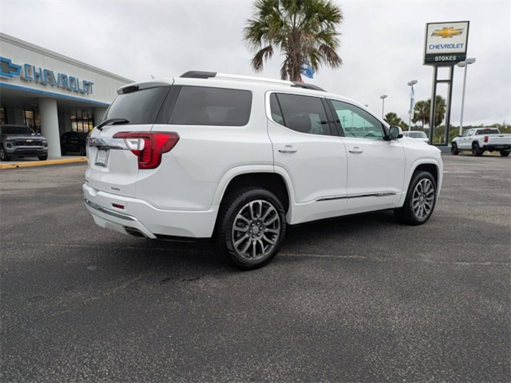 Used 2022 GMC Acadia Denali SUV