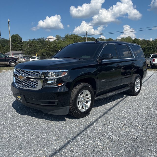 2019 Chevrolet Tahoe LT photo 2