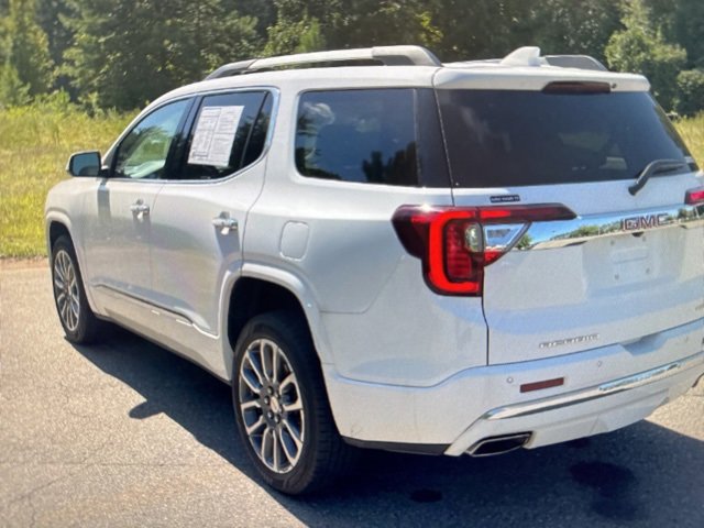 2022 Gmc Acadia Denali photo 2